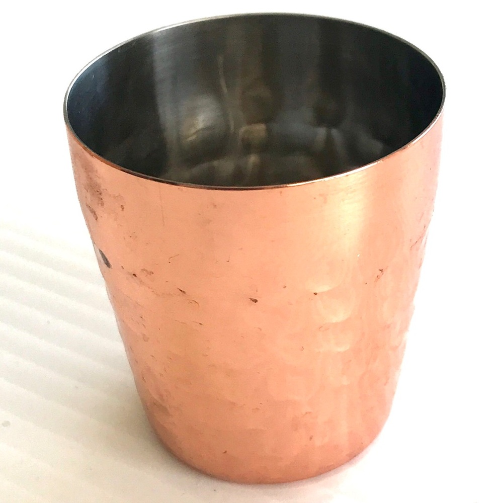 Hammered copper finish steel Moscow mule shot glass
Preowned, excellent